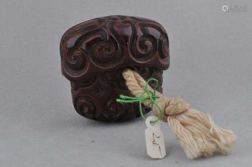 Box shaped Netsuke. Japan. 19th century. Guri lacquered