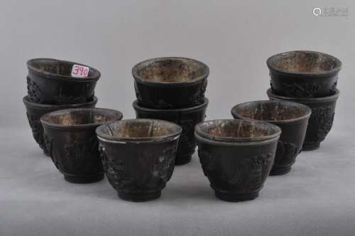 Set of ten wine cups. China. 18th century. Coconut