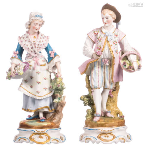 An elegant Historism polychrome decorated biscuit couple, presumably French, H 38 cm