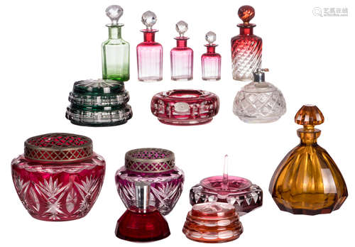 Various glass and crystal items, including two VSL pique fleurs, a ditto bonbonnière and ditto ashtrays, and other, H 11 - 24 cm