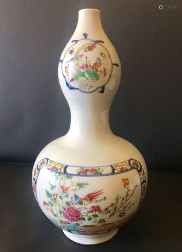 Yongzheng Mark, Chinese Famille Rose Gourd Vase