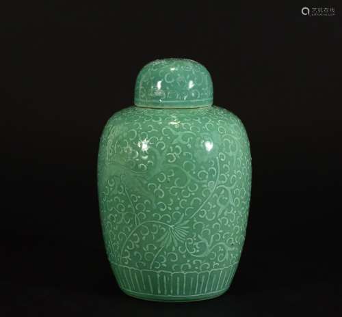 Qianlong Mark, Chinese Douqing Glaze Jar and Cover