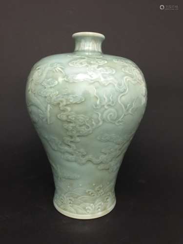 Qianlong Mark, Chinese Celadon Glaze Meiping