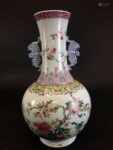 Guangxu Mark, Chinese Famille Rose Vase