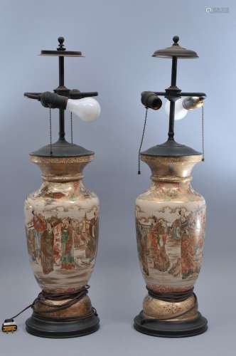 Pair of pottery vases. Japan. 19th century. Satsuma ware. Decoration of scholars at literary pursuits. 16