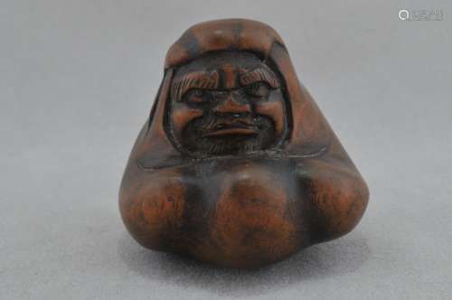 Carved wooden Netsuke. Japan. 18th/19th century. Figure