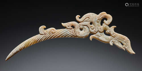 A UNIQUE ELEGANT AND DELICATELY CARVED DRAGON-SHAPED XI OR “KNOT-OPENER”