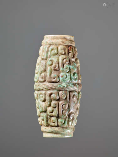 A BARREL-SHAPED BEAD DECORATED WITH THE PANHUI PATTERN OF SWARMING CURLS