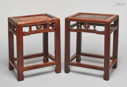 A PAIR OF HONGMU ROSEWOOD SIDE TABLES, 19TH CENTURY