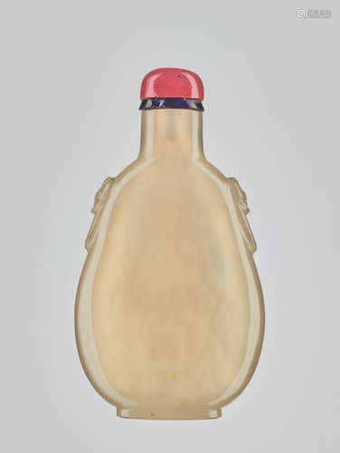 A PEAR SHAPED DENDRITIC CHALCEDONY SNUFF BOTTLE, 1750-1850