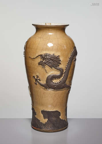 A CARVED ‘DRAGON’ PORCELAIN VASE, LATE QING DYNASTY