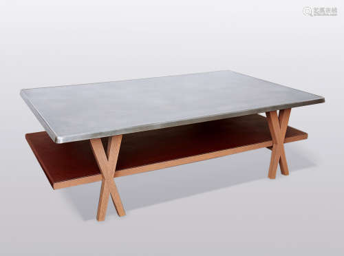 爱马仕 2015 ANTONIO CITTERIO设计 灰橡木，不锈钢及棕色CLEMENCE牛皮咖啡桌