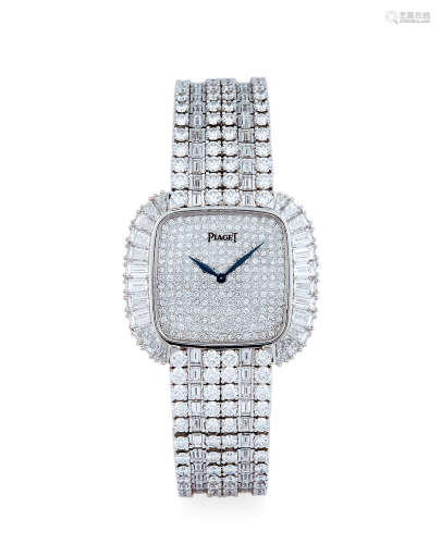 伯爵 精致优雅，白金镶钻石方形女装链带腕表，年份约2000，附原厂表盒