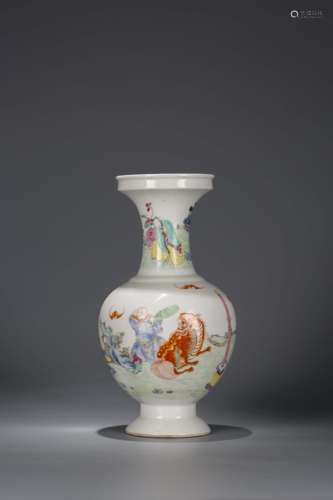 A Chinese Famille-Rose Bottle Vase