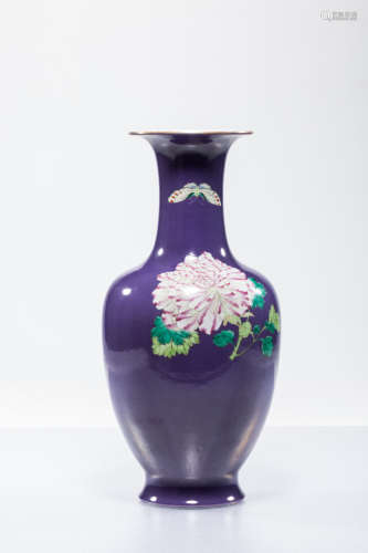 紫釉蝴蝶花卉瓶