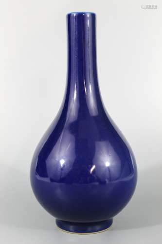 Chinese powder blue porcelain vase, Qianlong mark.