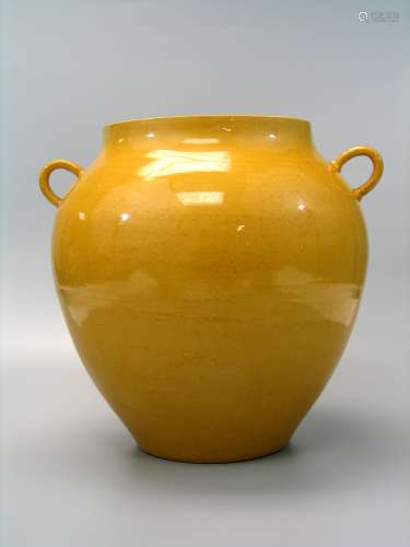 Chinese yellow glazed porcelain jar.