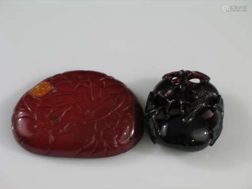 Amber Plaque and Toggle