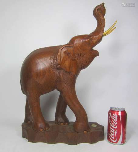 LARGE WOOD ELEPHANT