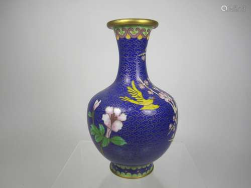 CHINESE CLOISONNE VASE