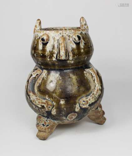 CHINESE POTTERRY TRIPOD CENSER