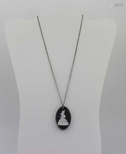 STERLING SILVER NECKLACE WITH FIGURINE PENDANT