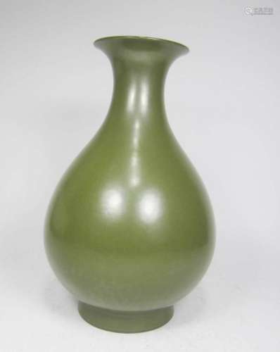 CHINESE TEA-DUST VASE