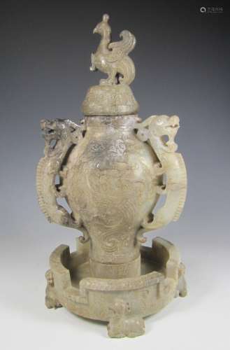 CHINESE CARVED ARCHAISTIC JADE VESSEL