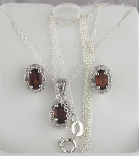 GARNET 1.4CT TW EARRING AND PENDANT SET