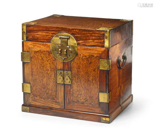 18th century A Huanghuali and Burlwood Seal Chest, Guanpixiang