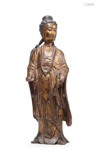 17th/18th century A GILT-LACQUERED BRONZE FIGURE OF GUANYIN