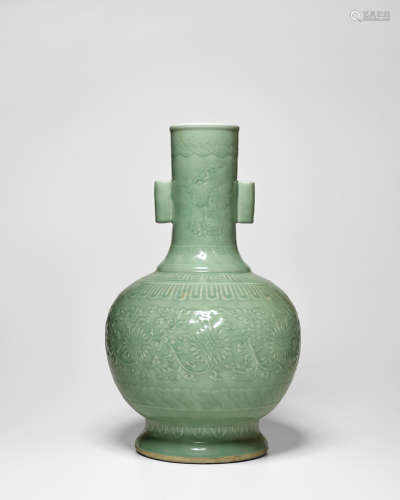 18th/19th century A LARGE CELADON RELIEF-DECORATED FLORAL VASE