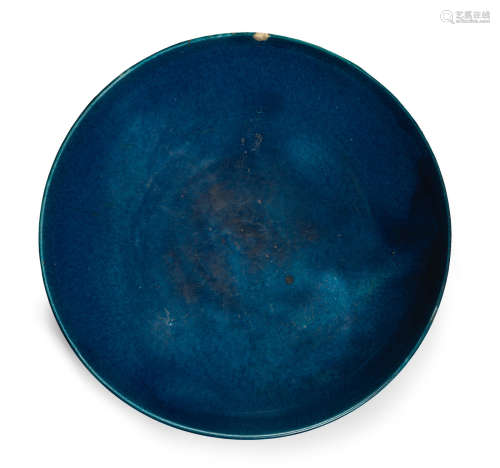 18th century A large blue-glazed dish