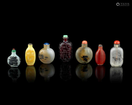 19th/20th century A group of glass snuff bottles