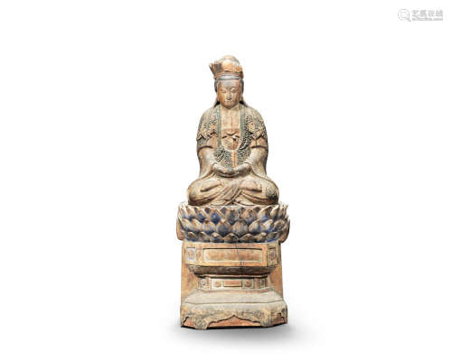 Qing Dynasty  A large wood figure of Guanyin on a lotus stand