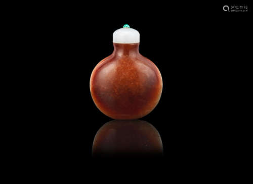 Late Qing Dynasty A russet and white jadeite snuff bottle