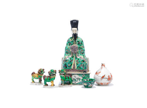 Kangxi and later A group of famille verte biscuit items