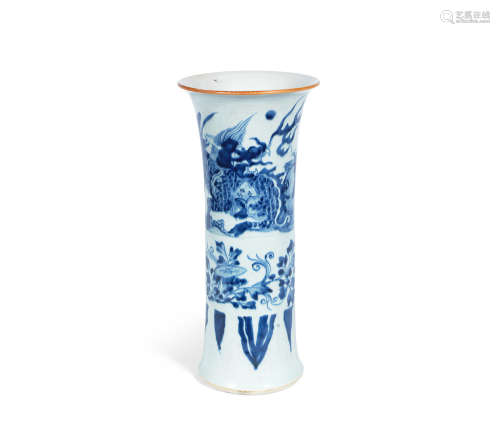 Shunzhi A blue and white beaker vase