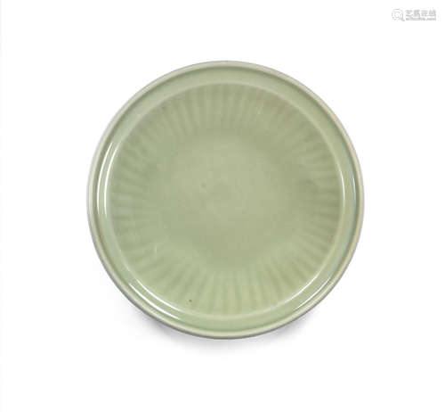 Ming Dynasty, 16th century A Longquan celadon-glazed fluted circular dish