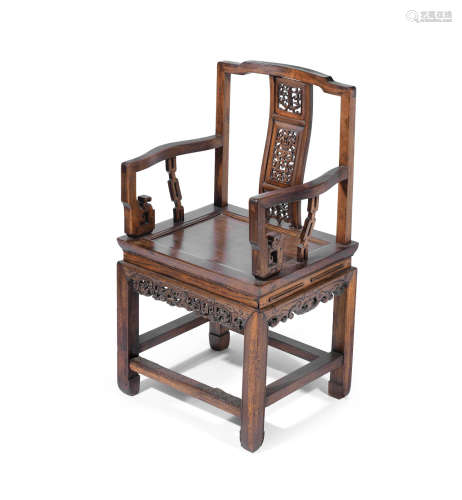 19th century A hardwood arm chair