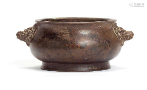 Xuande six-character mark, 16th/17th century A small bronze incense burner