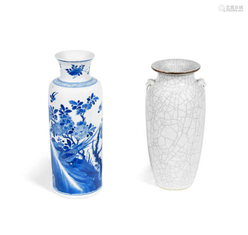 Kangxi A small blue and white cylindrical vase