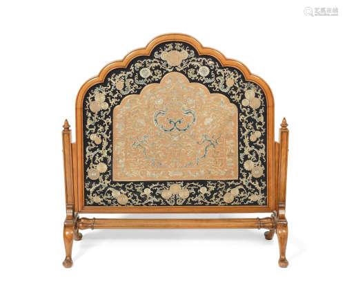 Qianlong An embroidered silk throne back cushion cover