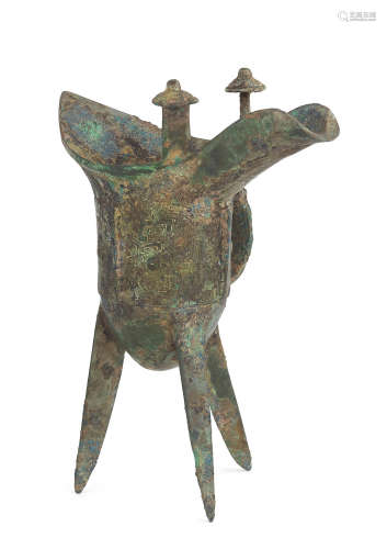 Shang Dynasty An archaic bronze ritual wine vessel, jue