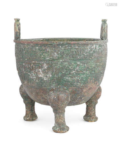 Eastern Zhou Dynasty  An archaic bronze ritual tripod vessel, Ding