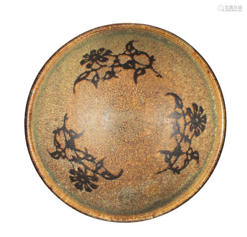 Southern Song Dynasty A fine and rare Jizhou paper-cut-out 'flower sprays' bowl