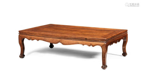 Late Ming Dynasty, 17th century A rare huanghuali low table, kang