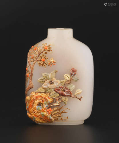 Late Qing Dynasty, embellishment probably by Tsuda family, Kyoto, 1890-1941 An white jade embellished snuff bottle