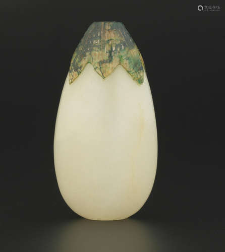 Qing Dynasty A white and spinach-green jade 'aubergine' snuff bottle