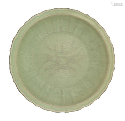 14th century A Longquan celadon-glazed 'double fish' barbed-rim dish